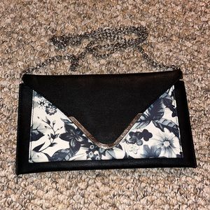 Black Floral Crossbody!
